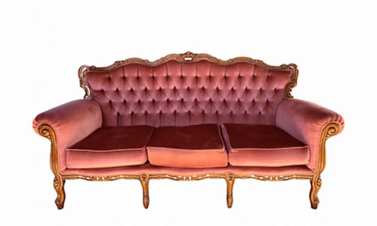 Vintage Blush Lounge