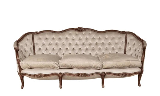 Vintage Cream Lounge